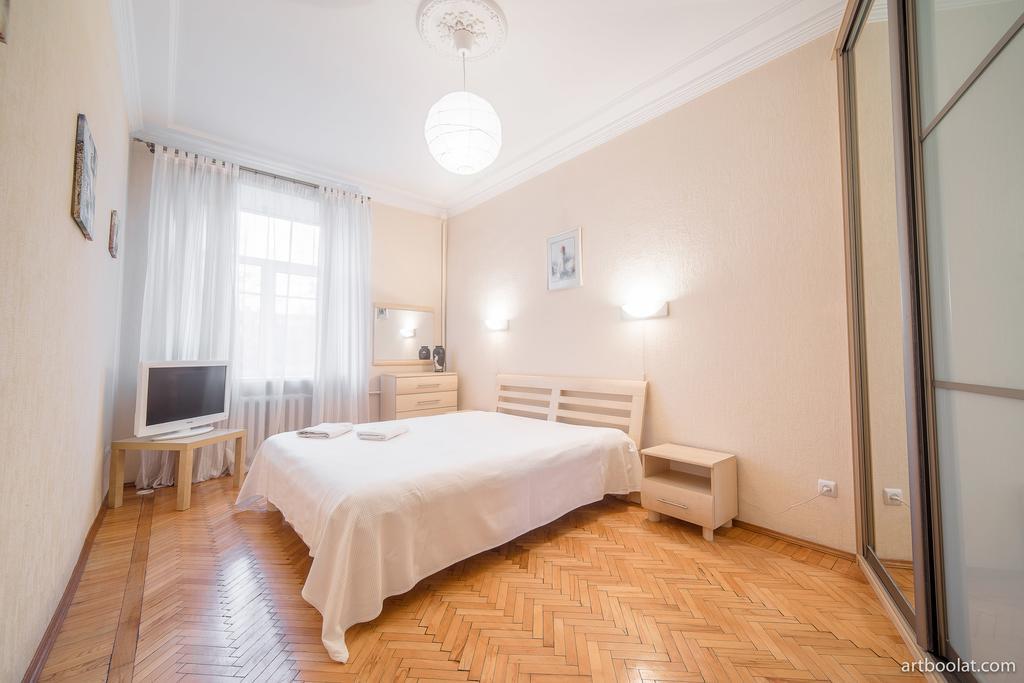 Sutkiminsk Apartment Centre エクステリア 写真